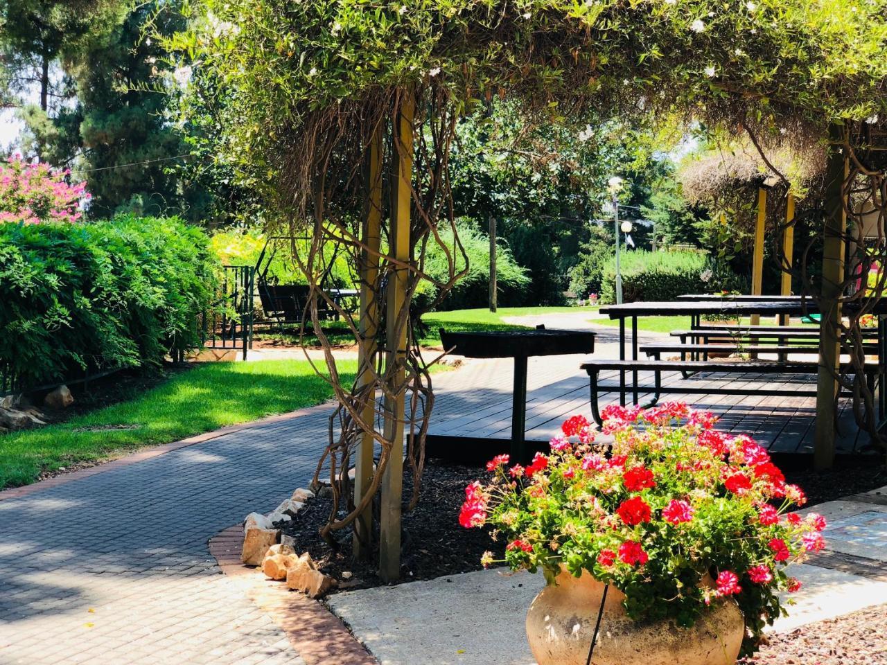 Kibbutz Malkiya Travel Hotel Malkiyya Zewnętrze zdjęcie